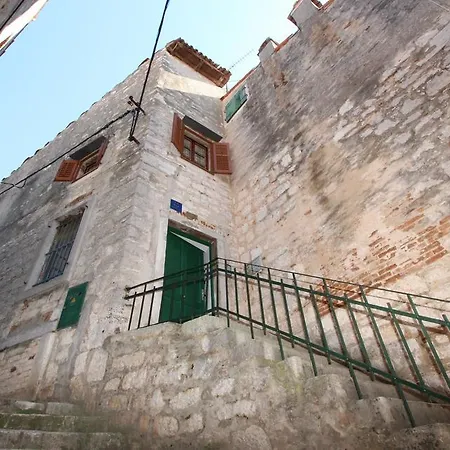 Ive Appartamento Rovigno